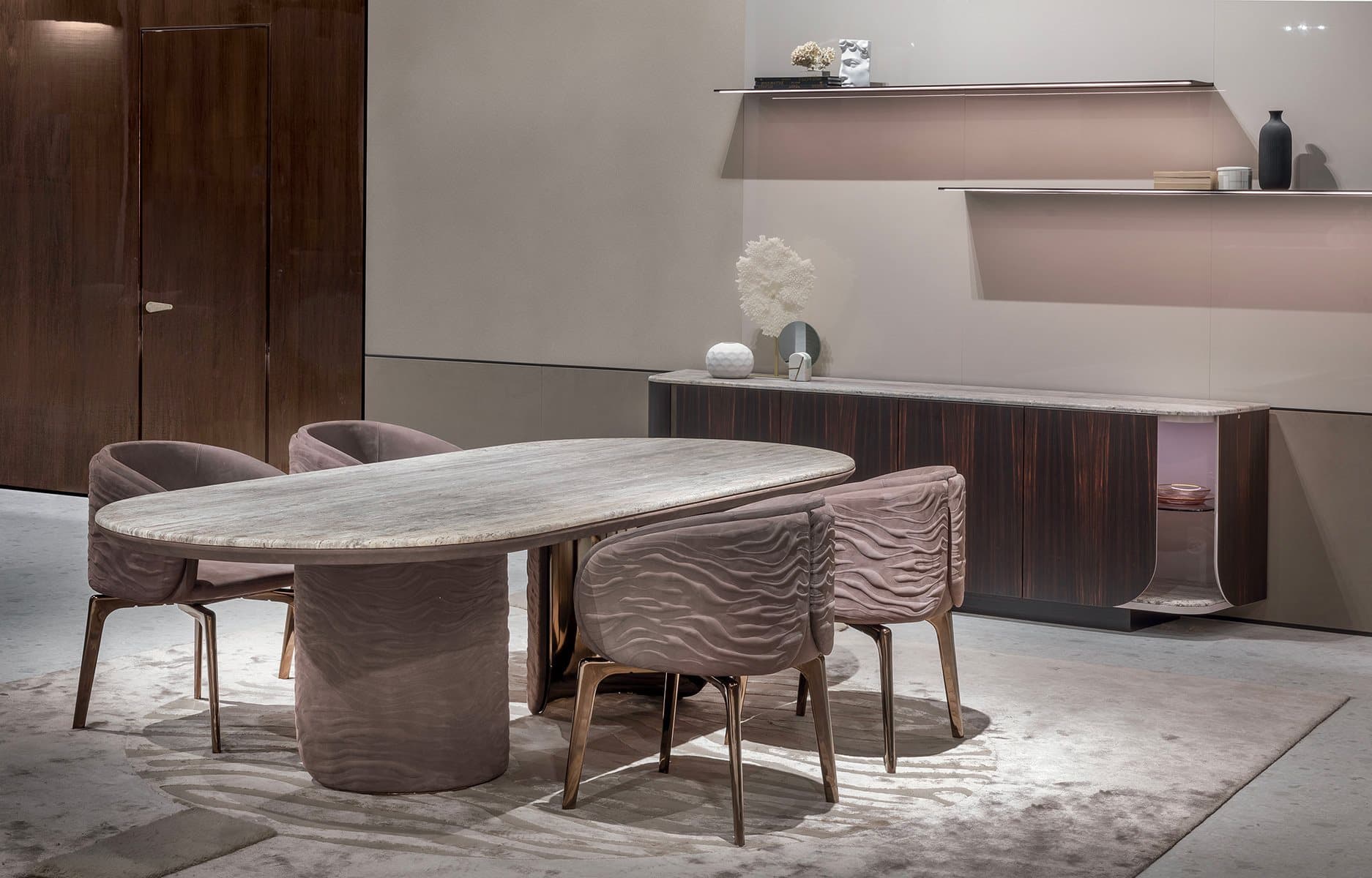 Wing Table