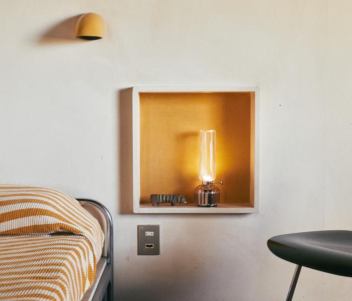 Table Lamps 