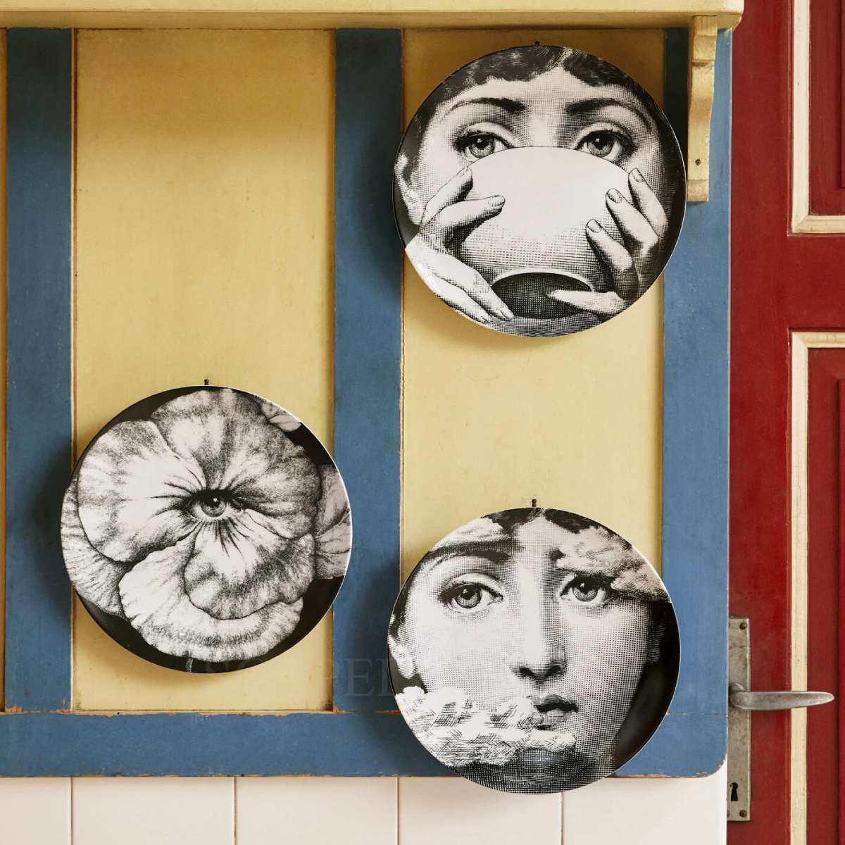 Porcelain & Decorative Objects 
